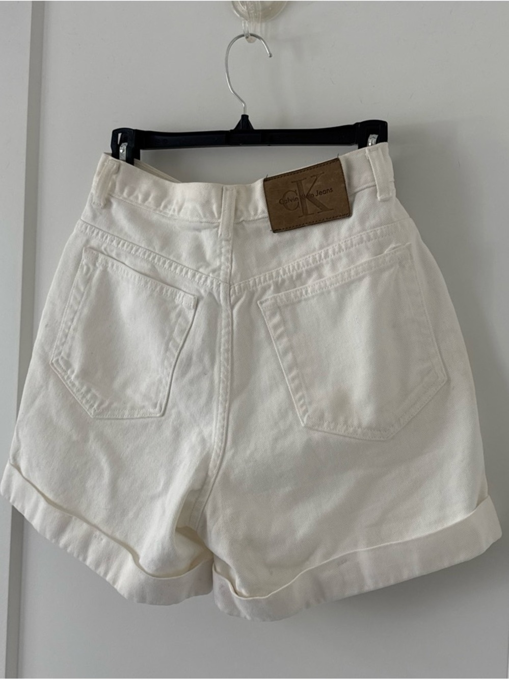 Calvin Klein Jeans Cream High-Waist Cuffed Denim Shorts